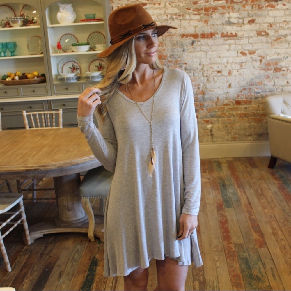Last 1!✨ Infinity Raine • Dress - Picture 4 of 7